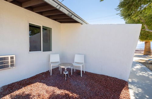 Desert Hot Springs Apartment | C4- Long Short Term Colorful/Fresh Remodeled Apt