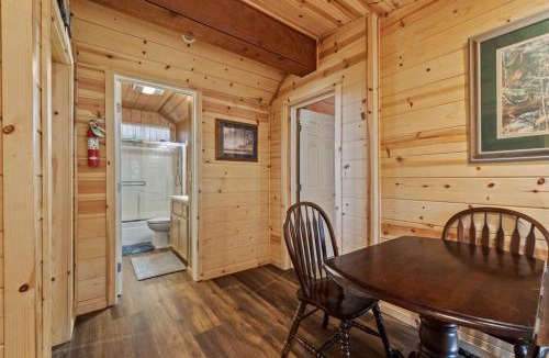 Strawberry House | Cabin #4