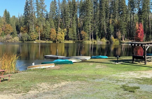 Nevada City Cabin | Cabin at Lake Vera