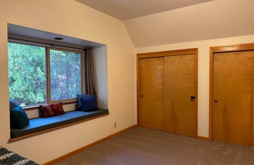 Strawberry Cabin | Cabins at Strawberry - Oak