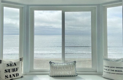La Selva Beach House | California Dreamin'-BEACHFRONT 3BR 2.5BA 3-Level Townhome w/Direct Beach Access!