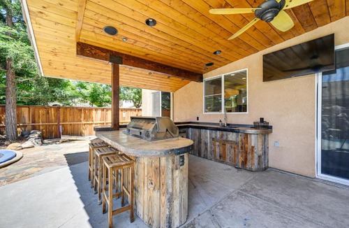 Visalia House | California Vacation Rental w/Private Pool & Patio