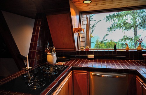 Pine Knolls Estates House | Cambria 1970s “Treehouse” - The Kosmic Treehouse + EV Charger