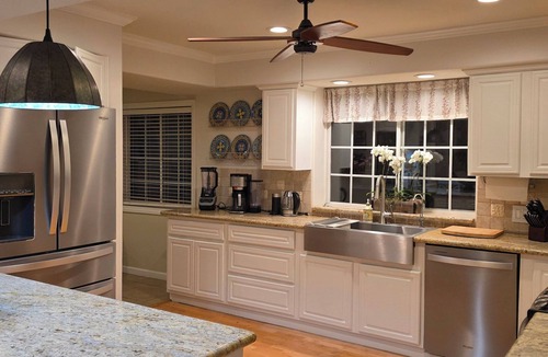 Capistrano Beach House | Capo Beach Coastal Retreat/4 Bedrooms 4 Bath/Near Harbor & Surf