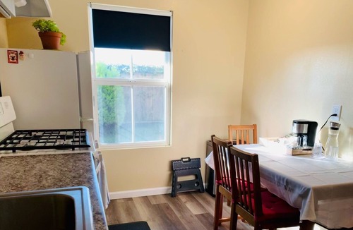 Moss Landing Hotel | Captain's Inn at Moss Landing