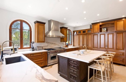 Eastern Malibu Villa | Carbon Mesa by Stay Awhile Villas