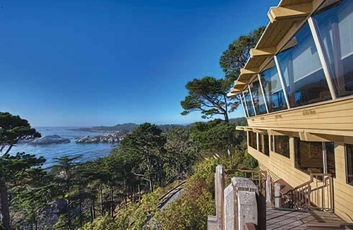 Carmel Highlands Condo | Carmel Hyatt Highlands Inn for your AT&T Open. Great Views, indoor Jacuzzi tub