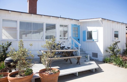 Carpinteria House | Carpinteria Beach Front Bungalow