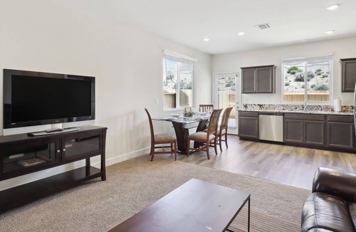 Carson City House | Carson City Retreat ~ 1 Mi to Hot Springs!