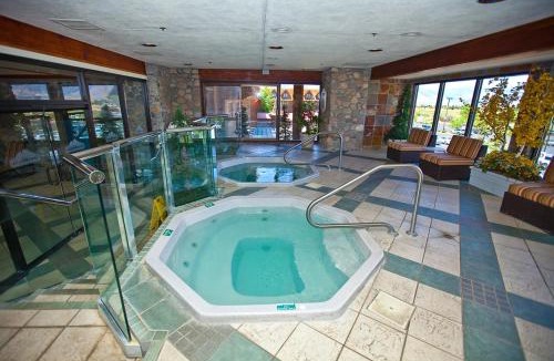 Minden Hotel | Carson Valley Motor Lodge and Suites