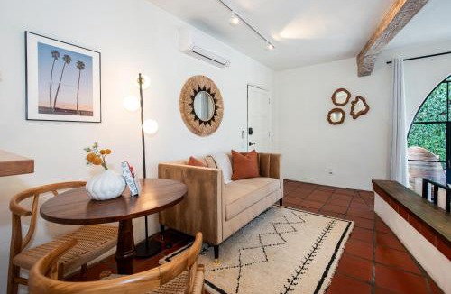 Montecito House | Casa Blanca Suite A1 - New, Private, Cozy!