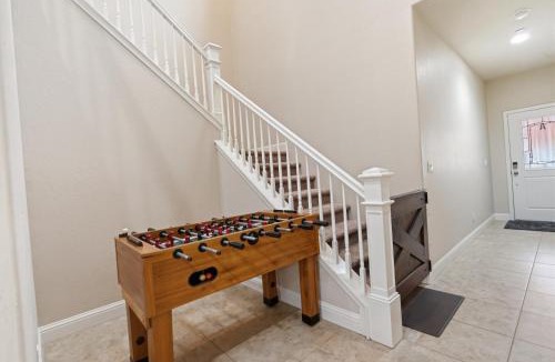 Visalia House | Casa Cortez
