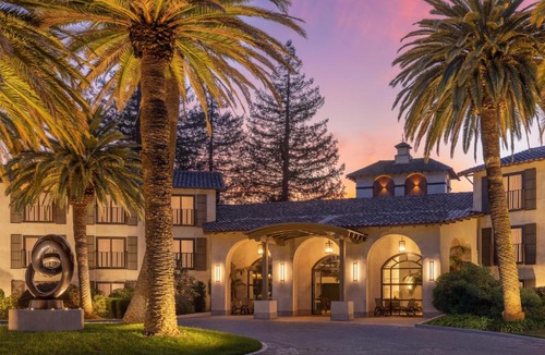 Napa Hotel | Casa Mani Resort Napa Valley, Curio Collection By Hilton