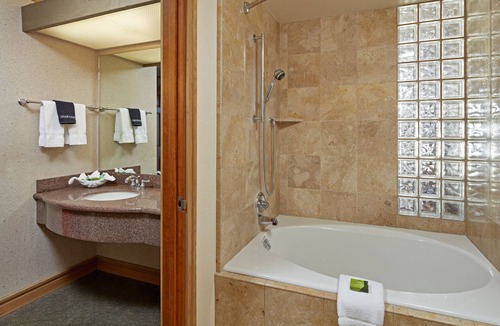 San Simeon Hotel | Cavalier Oceanfront Resort