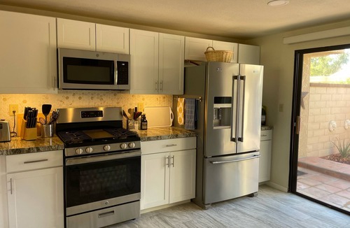 Cathedral City Condo | CCCC gated 2BR condo, open modern interior, golf course view, 2 private patios