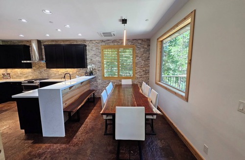 Mi-Wuk Village Cabin | Cedar Rock Cabin: 5 bedroom in Mi-Wuk Village
