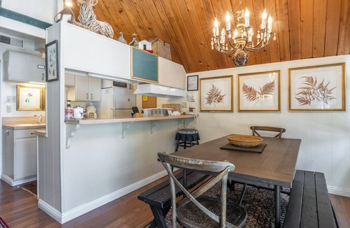 Mammoth Lakes Ski Chalet | Chalet #14, Great Family Chalet Close the the Main