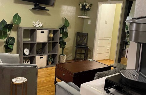 Belmont Heights Apartment | Charming 1-bedroom apartment with WiFi, AC in pleasant Long Beach