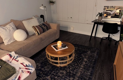 Mount Wilson Apartment | Charming 1-bedroom apartment with hot tub, 1 mile from Griffith Park!