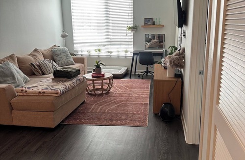 Mount Wilson Apartment | Charming 1-bedroom apartment with hot tub, 1 mile from Griffith Park!