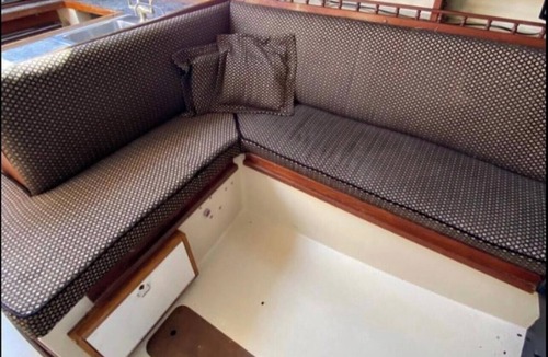Waterfront Boat Rental | Charming 1-bedroom boat in Long Beach for a unique stay