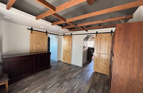 Pendleton Cottage | Charming 1-bedroom cottage with WiFi and AC in delightful Pendleton