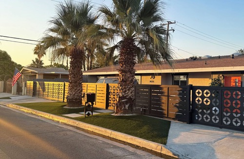 Palm Desert Cottage | Charming 1-bedroom cottage with WiFi and AC in Palm Desert