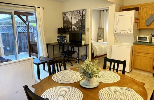 Northwood - Tara Cottage | Charming 1BR cottage in Orinda, Bay Area