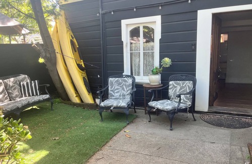 San Rafael House | Charming 2.5 bedroom 1 bath house with Heated floor, WiFi in peaceful San Rafael
