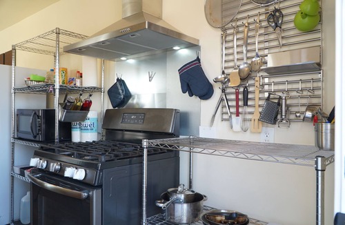 East Los Angeles House | Charming 2 Bedroom Spanish Bungalow in East L.A.