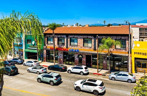 Alhambra House | Charming 2-bedroom house in serene Alhambra with AC, WiFi