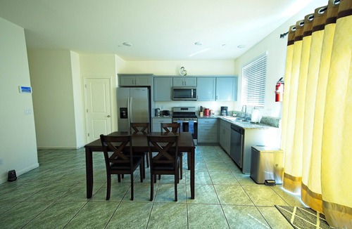 Merced House | Charming 3-bedroom house in nice Merced