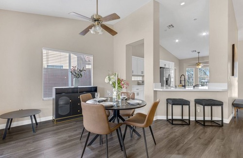Paradise House | Charming 3BD Residence Just 5 Minutes from Las Vegas Airport