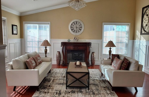 Valle Lindo House | Charming 4-bedroom house with WiFi and AC in tranquil Diamond Bar