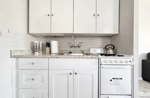 Pierpont Bay Apartment | Charming Beach Loft 38 steps to Pierpont Beach, Ventura -Pet Friendly!