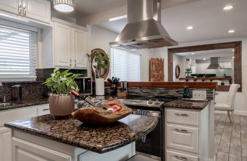 Marina House | Charming Coastal Home – Carmel, Pebble Beach & Big Sur STR25-000020