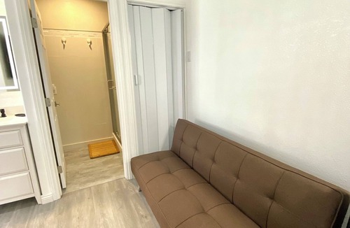 Smoke Ranch House | Charming Escape. 2-bedroom townhome in marvelous Las Vegas