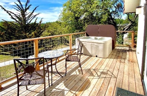 Carmel Valley House | Charming Hilltop Villa @ Sky Ranch