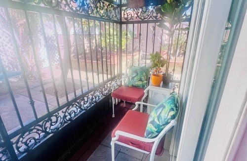 Santa Ana House | Charming house with WiFi and AC in wonderful Santa Ana