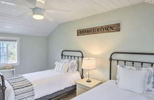 Callender Other | Charming private farmhouse cottage