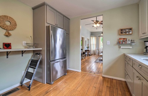 Santa Paula House | Charming Santa Paula Home - Walk to Downtown!