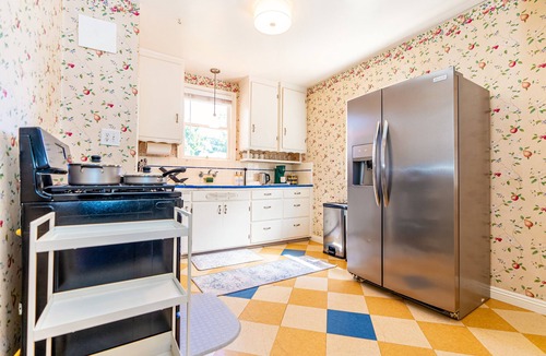 Loyola House | Charming Vintage Home with Private Backyard in Los Altos