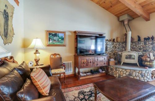 Mammoth Lakes Apartment | Chateau Blanc 23
