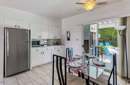 Deepwell Estates House | Chi Chi House – Mid-Mod Hollywood Retreat