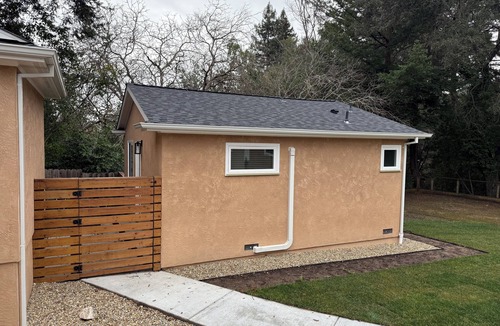 Orinda House | Chic and Petite 1-Bedroom ADU with Private Entrance in peaceful Orinda