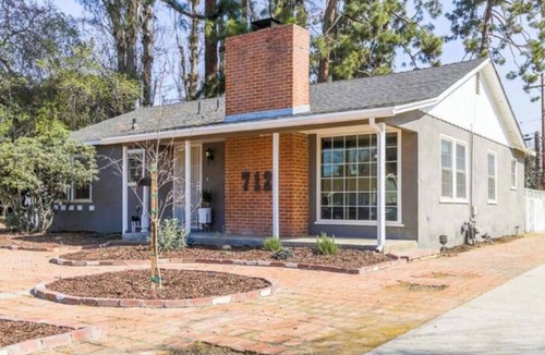Visalia House | Chic Boho Getaway Near Downtown Visalia