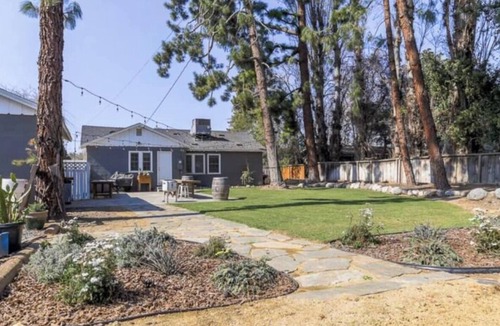Visalia House | Chic Boho Getaway Near Downtown Visalia