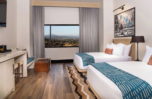 Jamestown Hotel | Chicken Ranch Casino Resort