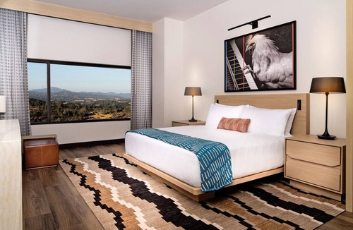 Jamestown Hotel | Chicken Ranch Casino Resort