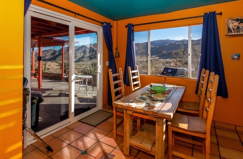 Twentynine Palms Cabin | Chucks cabin Joshua Tree region, your desert Oasis